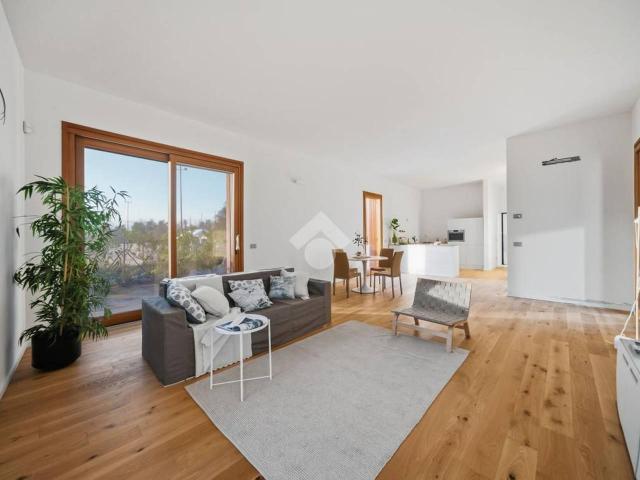Villa in vendita a Reggio Emilia