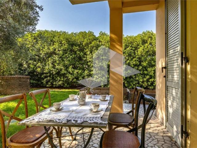 Villa in vendita a Reggio Emilia RE