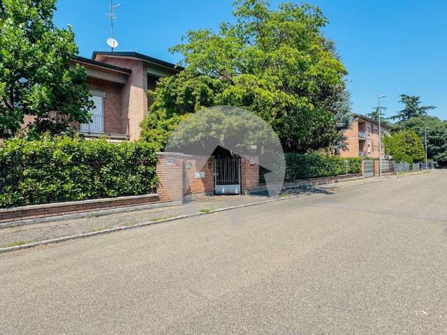 Villa in vendita a Reggio Emilia RE