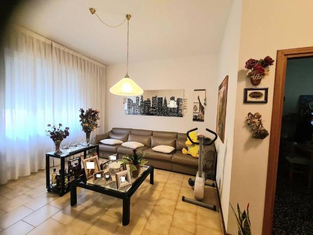 Villa in vendita a Reggio Emilia RE
