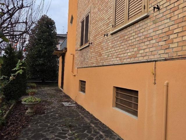 Villa in vendita a Reggio Emilia RE