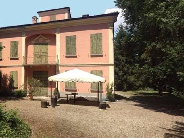 Villa in vendita a Reggio Emilia RE