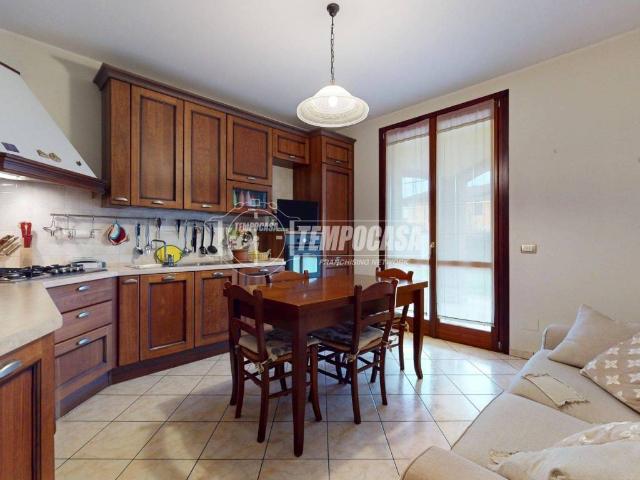 Villa in vendita a Reggiolo RE