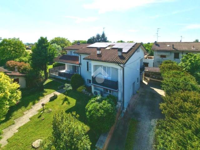 Villa in vendita a Reggiolo RE
