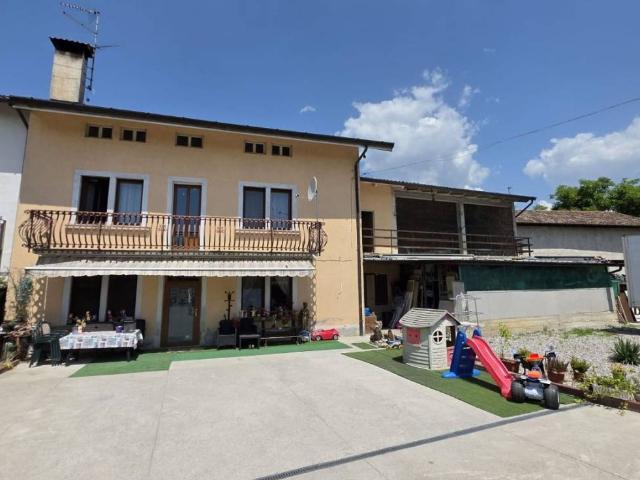 Villa in vendita a Remanzacco UD