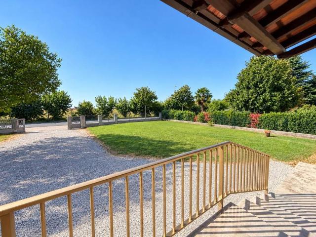 Villa in vendita a Remanzacco UD