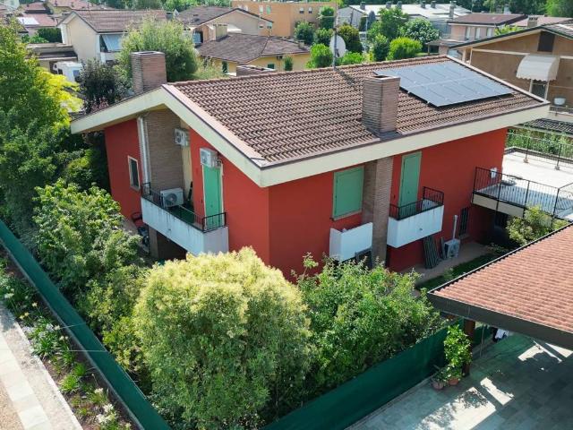 Villa in vendita a Remedello BS