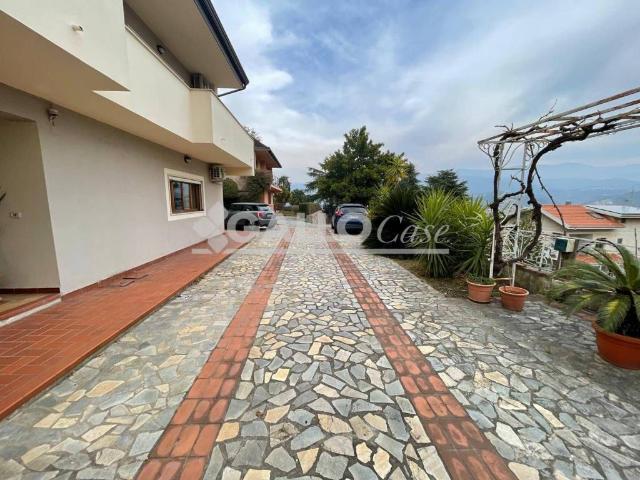 Villa in vendita a Rende CS