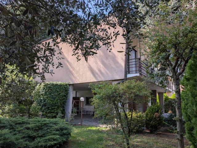 Villa in vendita a Rescaldina MI