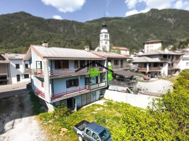 Villa in vendita a Resia UD