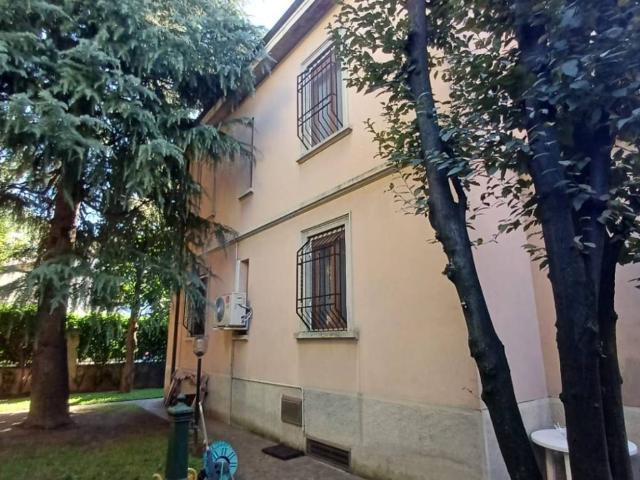 Villa in vendita a Rho MI
