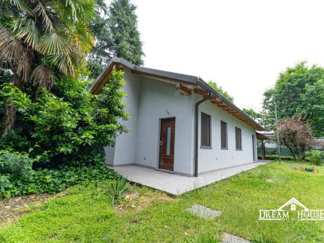 Villa in vendita a Rho MI