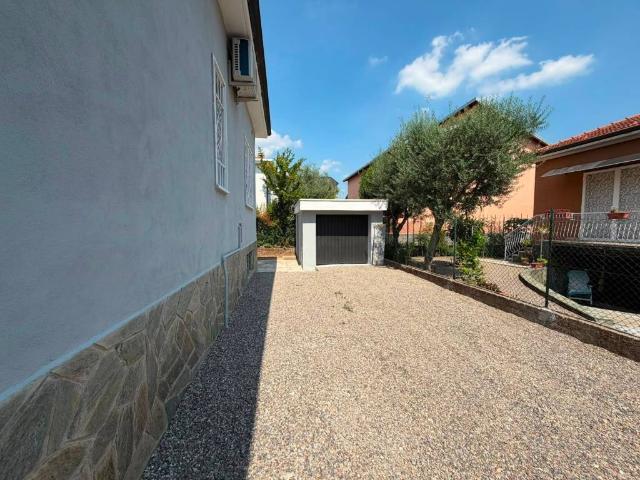 Villa in vendita a Rho MI