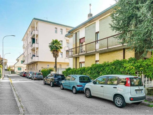 Villa in vendita a Rho MI