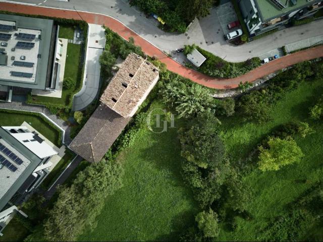 Villa in vendita a Riva del Garda TN