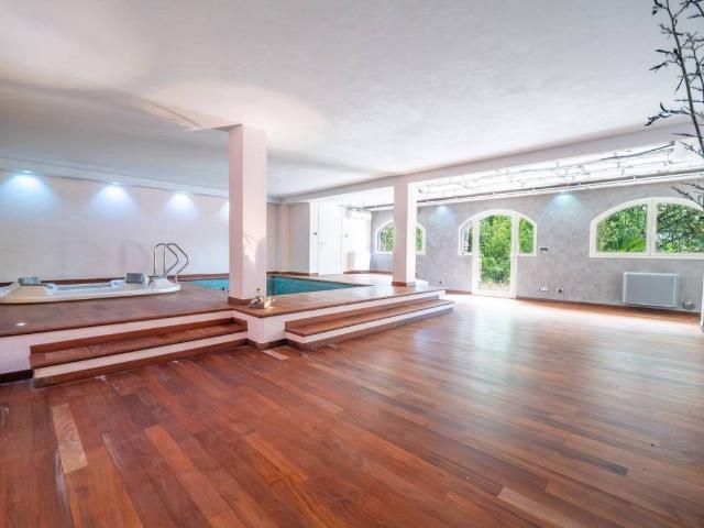 Villa in vendita a Riva Ligure IM