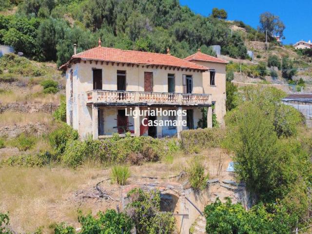 Villa in vendita a Riva Ligure IM