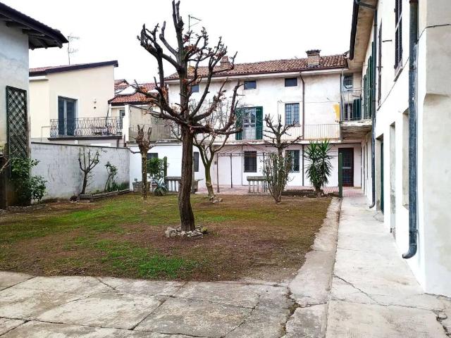 Casa indipendente in vendita a Rivanazzano Terme PV
