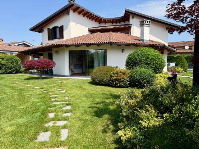Villa in vendita a Rivalta di Torino TO