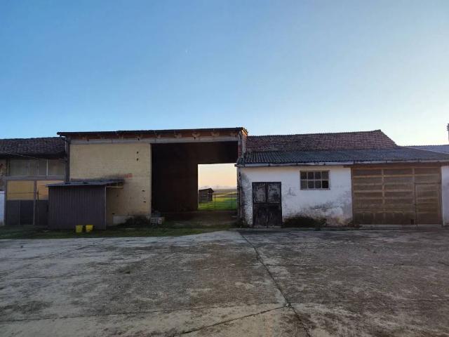 Villa in vendita a Rivarolo del Re ed Uniti CR