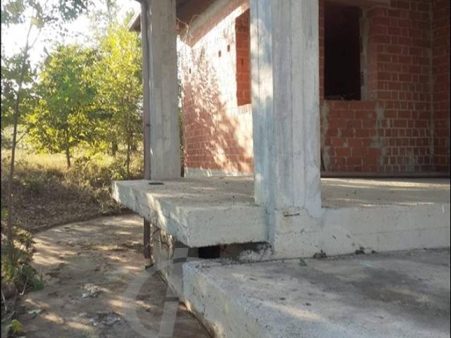 Villa in vendita a Rivarone AL