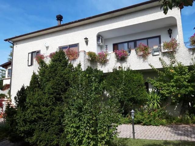 Villa in vendita a Rivello PZ