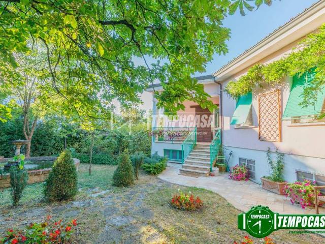 Villa in vendita a Rivergaro PC