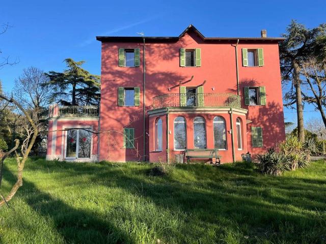 Villa in vendita a Rivergaro PC