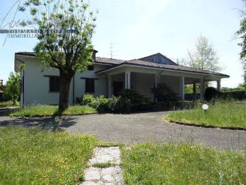 Villa in vendita a Rivergaro PC
