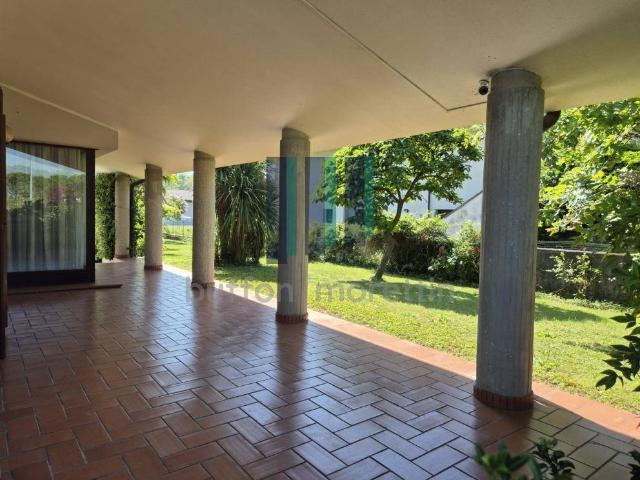 Villa in vendita a Rivignano Teor UD