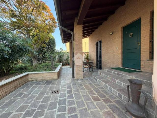 Villa in vendita a Rivolta d'Adda CR