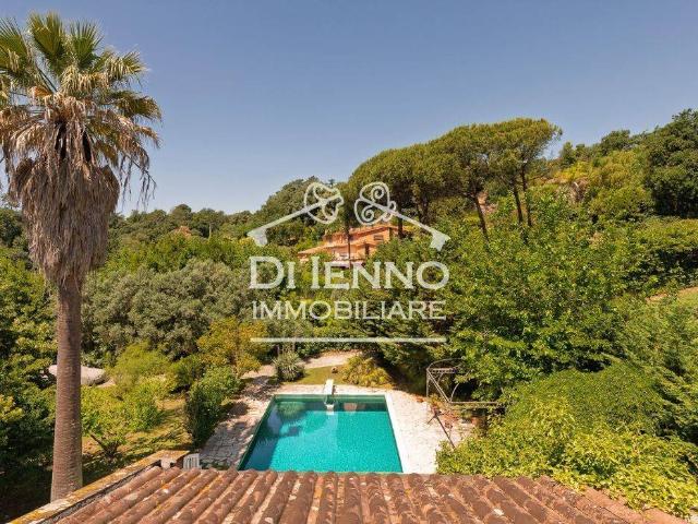 Villa in vendita a Riano RM