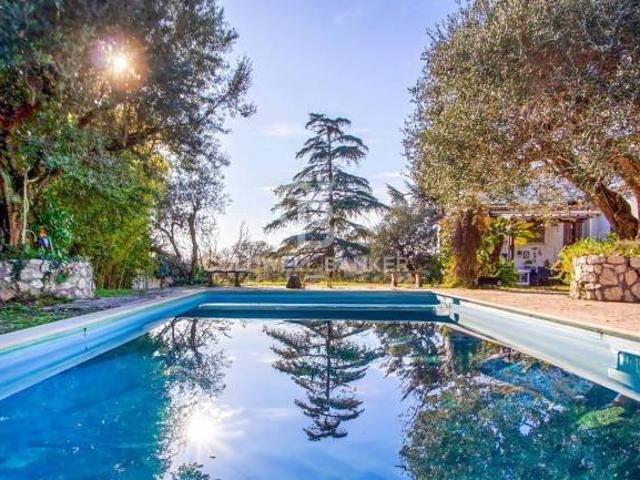 Villa in vendita a Riano RM