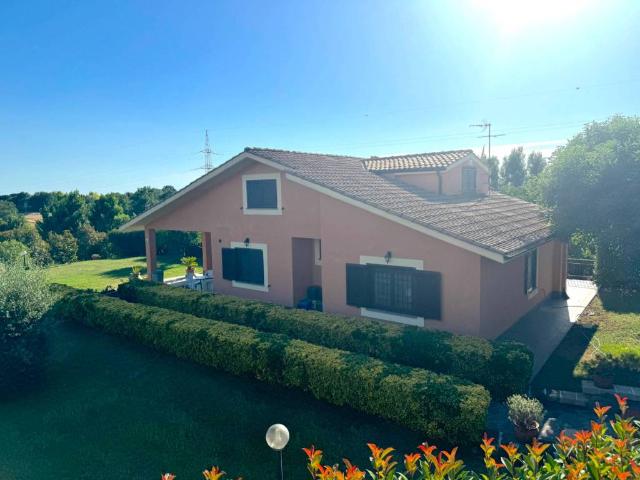 Villa in vendita a Riano RM