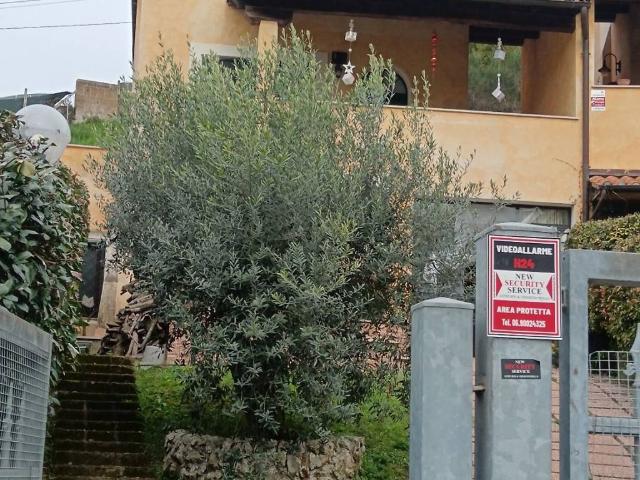 Villa in vendita a Riano RM