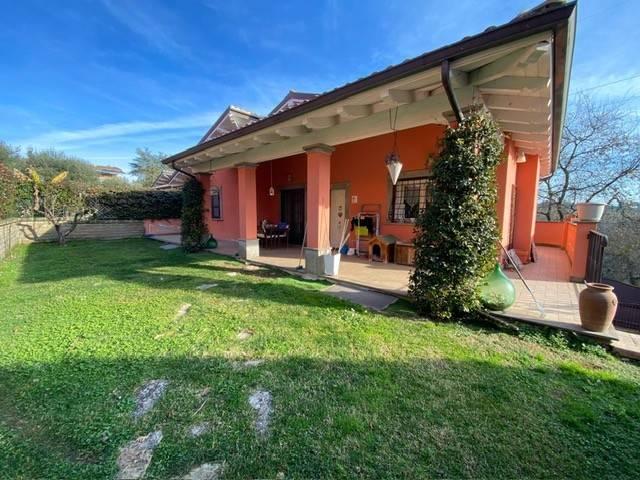 Villa in vendita a Riano RM