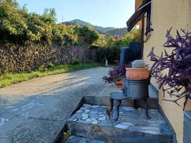 Villa in vendita a Riccò del Golfo di Spezia SP