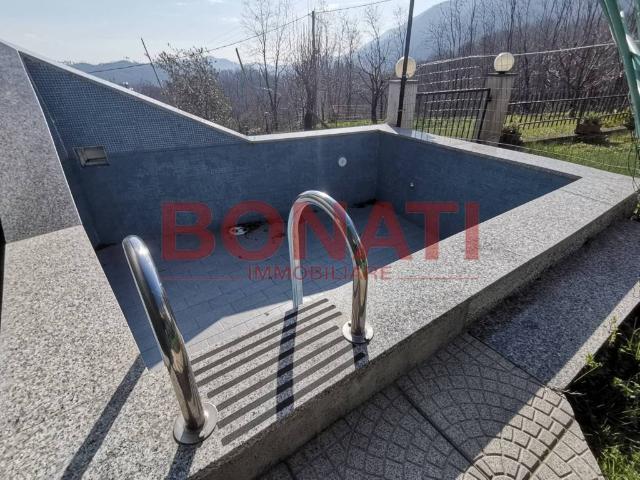 Villa in vendita a Riccò del Golfo di Spezia SP