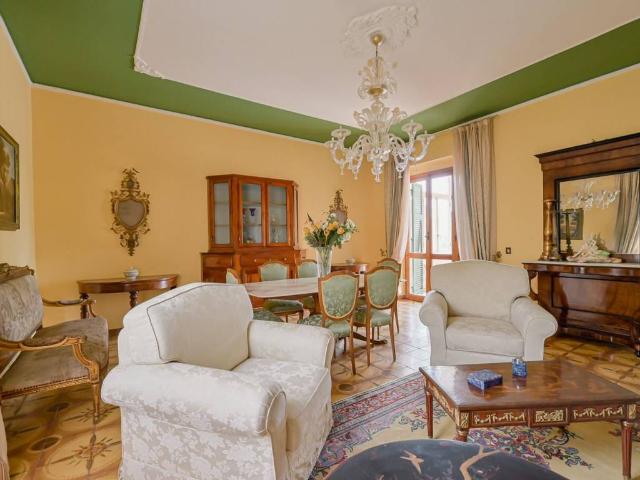 Villa in vendita a Riccò del Golfo di Spezia SP