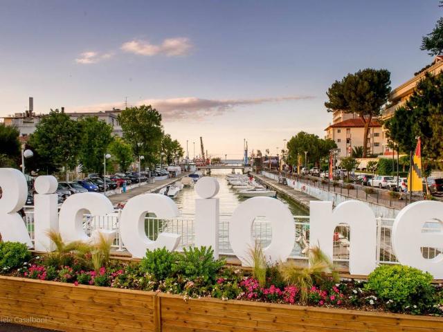 Villa in vendita a Riccione RN