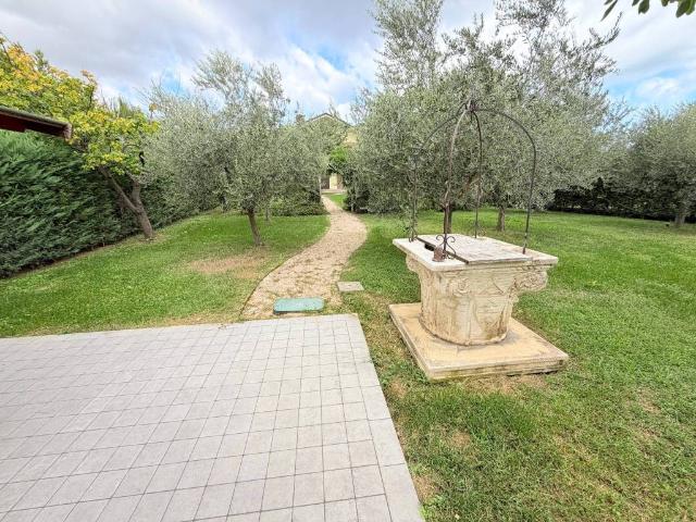 Villa in vendita a Riccione RN