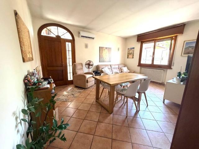 Villa in vendita a Riccione RN