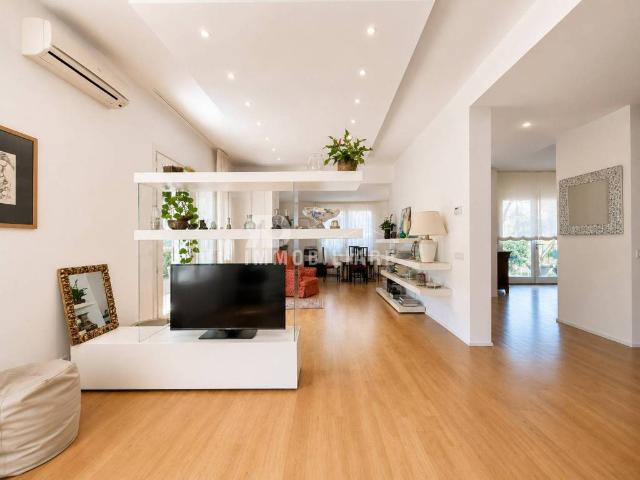 Villa in vendita a Riccione RN
