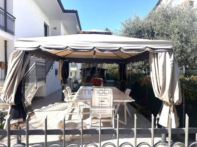 Villa in vendita a Riccione RN