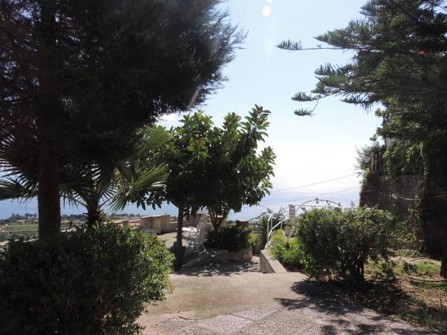 Villa in vendita a Ricadi VV