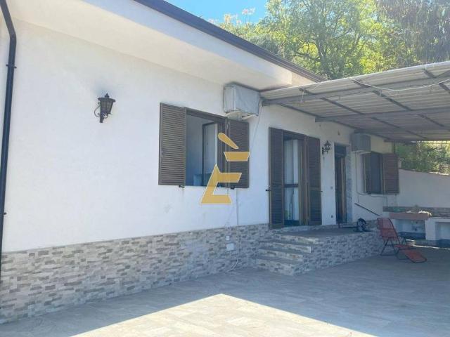 Villa in vendita a Ricadi VV