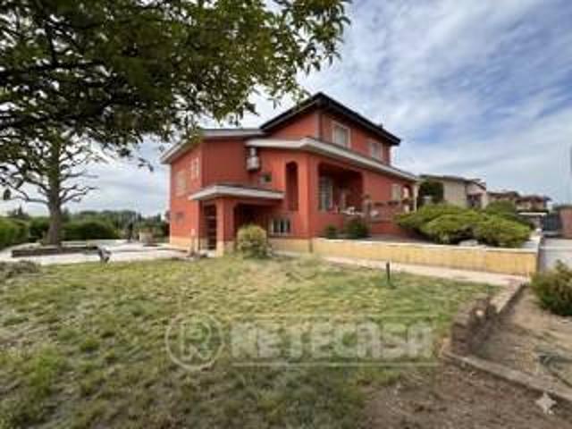 Villa in vendita a Ricengo CR