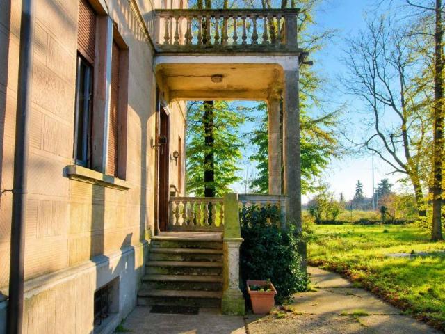 Villa in vendita a Ricengo CR