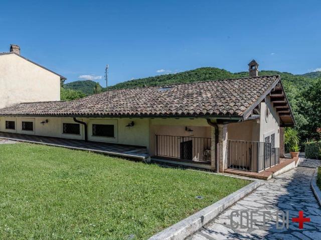 Villa in vendita a Rieti RI