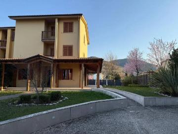 Villa in vendita a Rieti RI